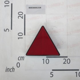 RED TRIANGULAR RETROREFLECTOR