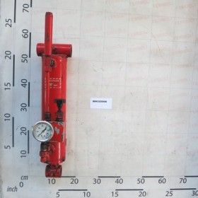 CLOSE CIRCUIT JACK WITH OIL