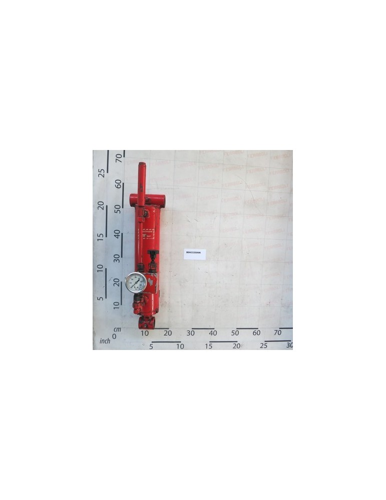 CLOSE CIRCUIT JACK WITH OIL