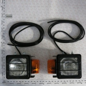 HEADLIGHTS WITH CABLES