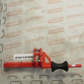 SCREW LOW.SUPPORT D.200 WAGON